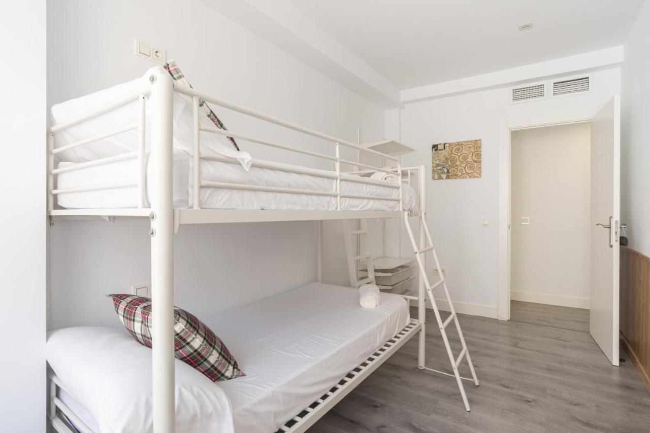 Soho Premium 4 Bedrooms Apartment Málaga Kültér fotó