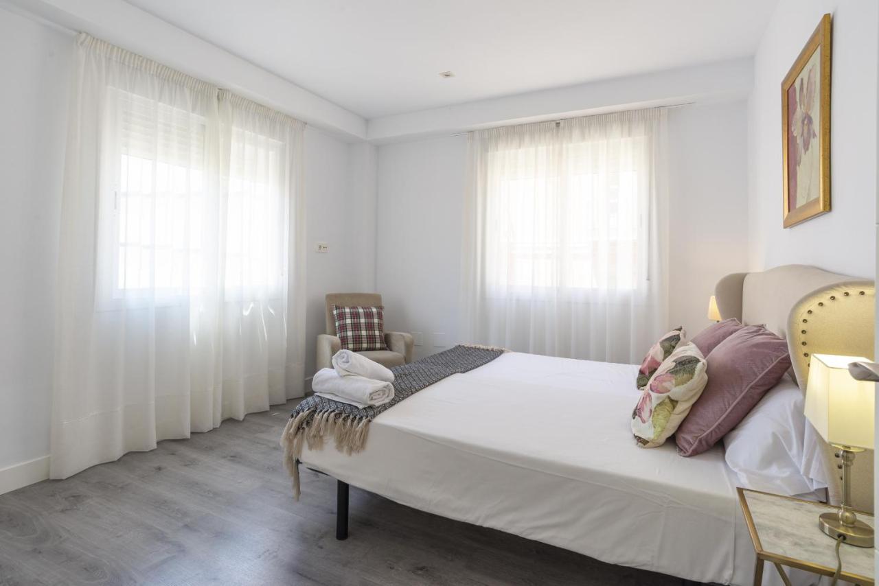 Soho Premium 4 Bedrooms Apartment Málaga Kültér fotó