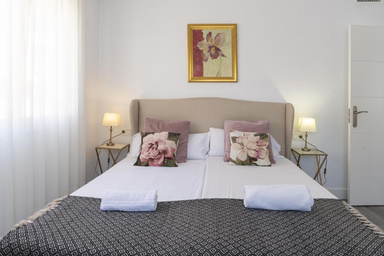 Soho Premium 4 Bedrooms Apartment Málaga Kültér fotó