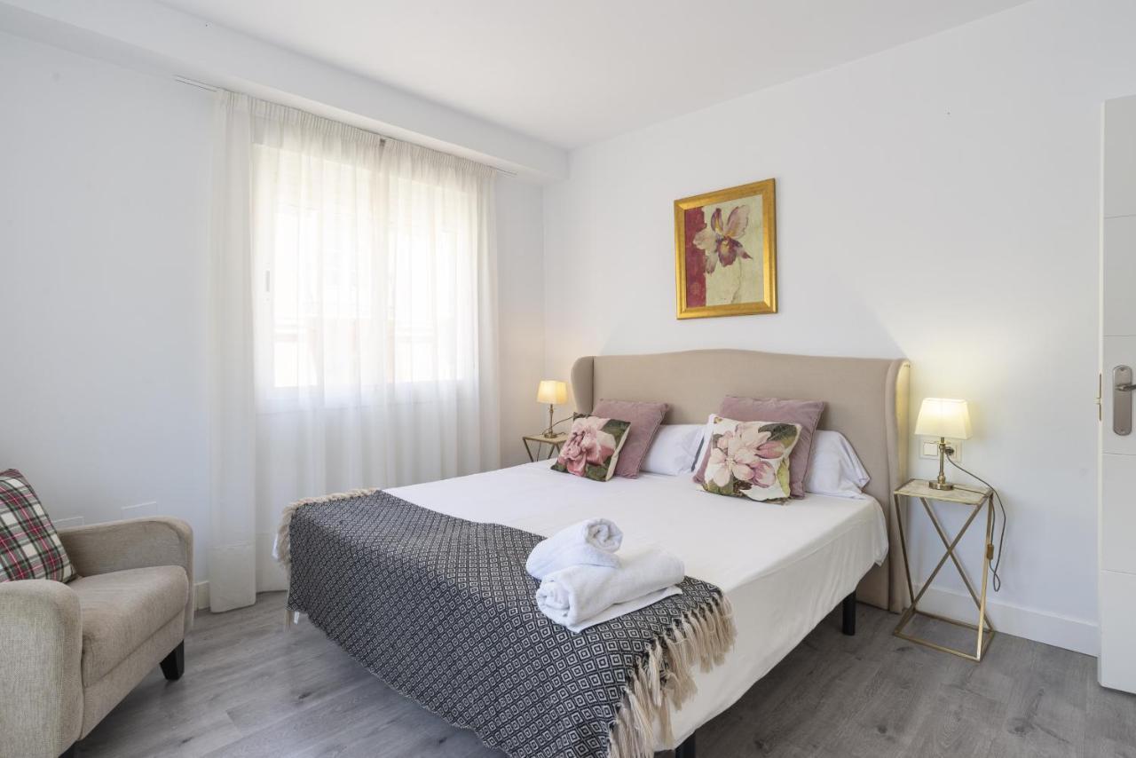 Soho Premium 4 Bedrooms Apartment Málaga Kültér fotó